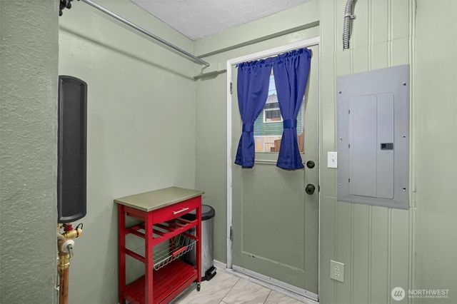 3425 Hoyt Avenue, Everett, WA 98201