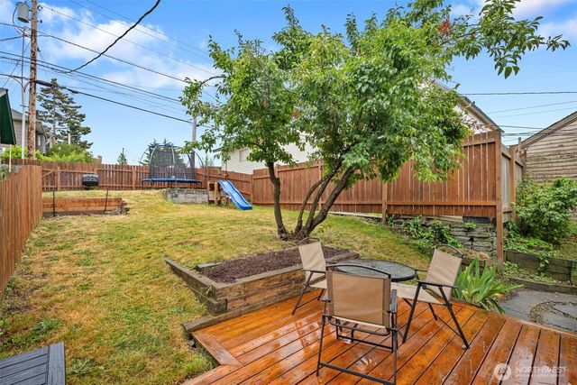3425 Hoyt Avenue, Everett, WA 98201