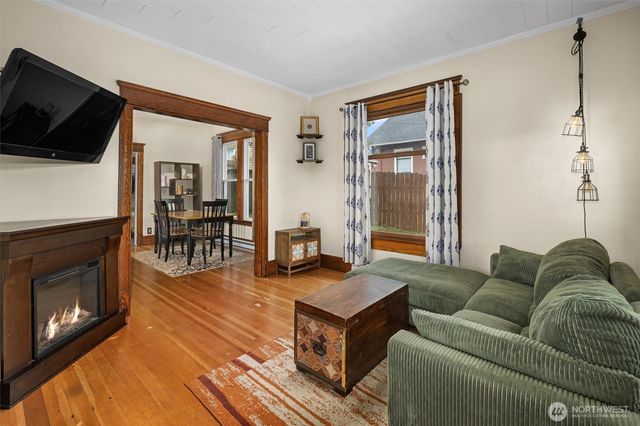 3425 Hoyt Avenue, Everett, WA 98201