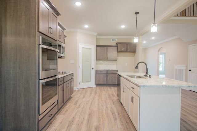 252 Autumnwood Farms, Clarksville, TN 37042