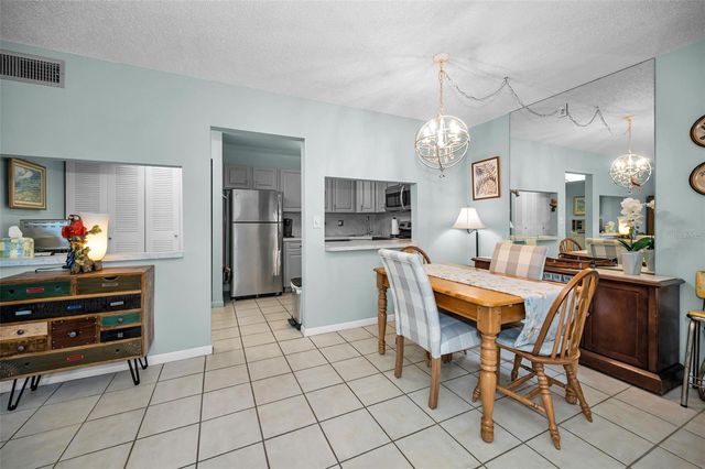 1870 PINE RIDGE WAY W G1, Palm Harbor, FL 34684