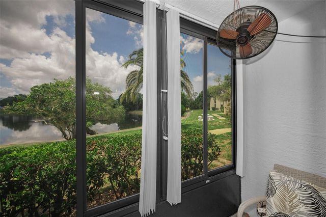 1870 PINE RIDGE WAY W G1, Palm Harbor, FL 34684