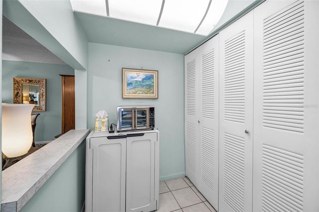 1870 PINE RIDGE WAY W G1, Palm Harbor, FL 34684