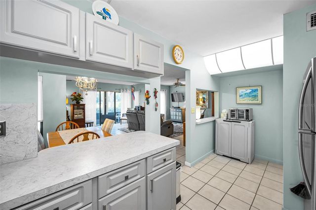 1870 PINE RIDGE WAY W G1, Palm Harbor, FL 34684