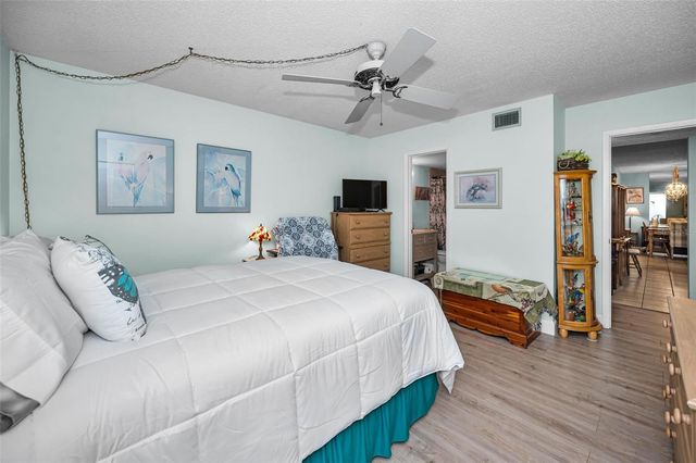 1870 PINE RIDGE WAY W G1, Palm Harbor, FL 34684