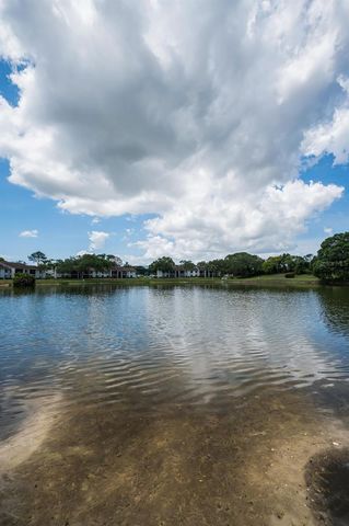 1870 PINE RIDGE WAY W G1, Palm Harbor, FL 34684