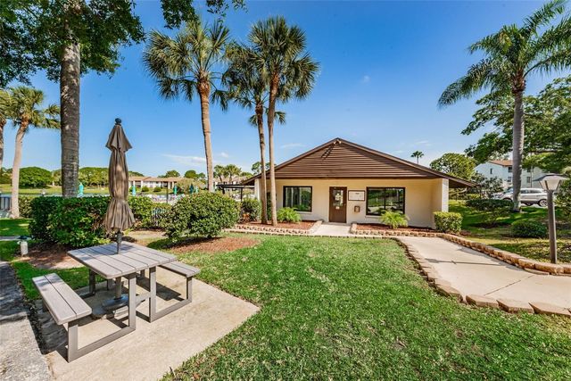 1870 PINE RIDGE WAY W G1, Palm Harbor, FL 34684