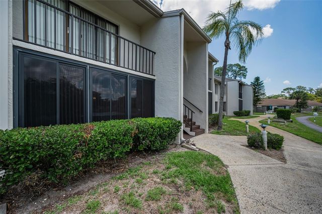 1870 PINE RIDGE WAY W G1, Palm Harbor, FL 34684