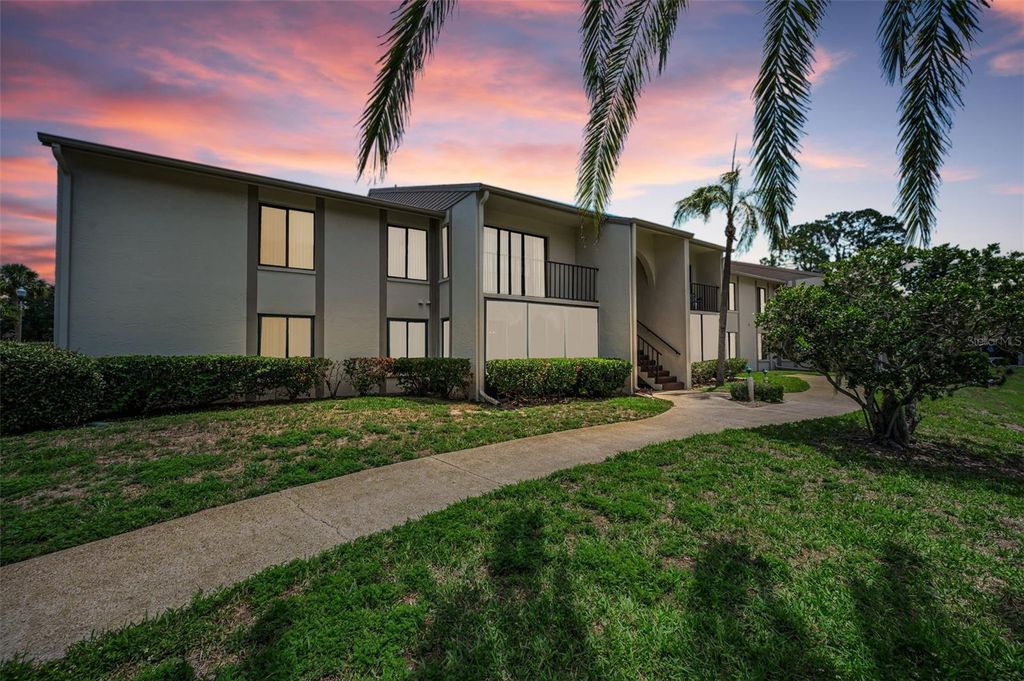 1870 PINE RIDGE WAY W G1, Palm Harbor, FL 34684