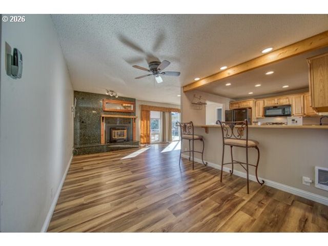 2950 GREENBRIAR St, Reedsport, OR 97467