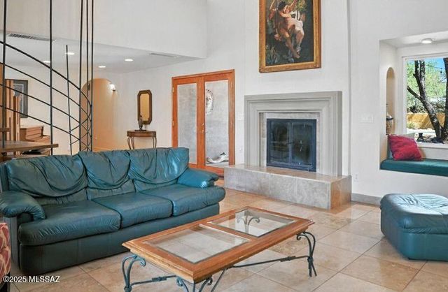 8041 E Alvin Road, Tucson, AZ 85750