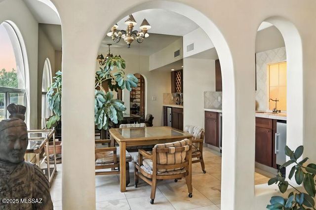 8041 E Alvin Road, Tucson, AZ 85750