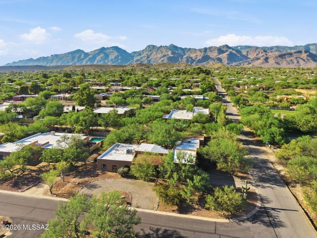 8041 E Alvin Road, Tucson, AZ 85750