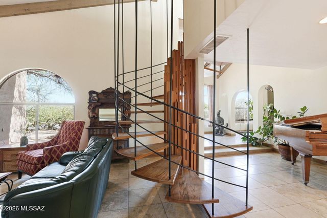 8041 E Alvin Road, Tucson, AZ 85750