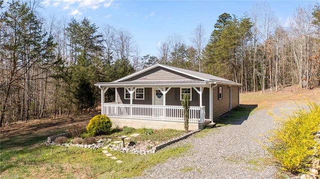 1202 Farm Road, Pilot Mountain, NC 27041