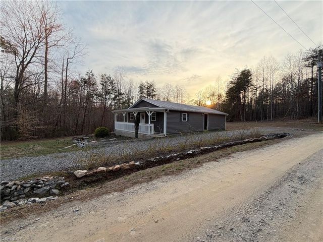 1202 Farm Road, Pilot Mountain, NC 27041