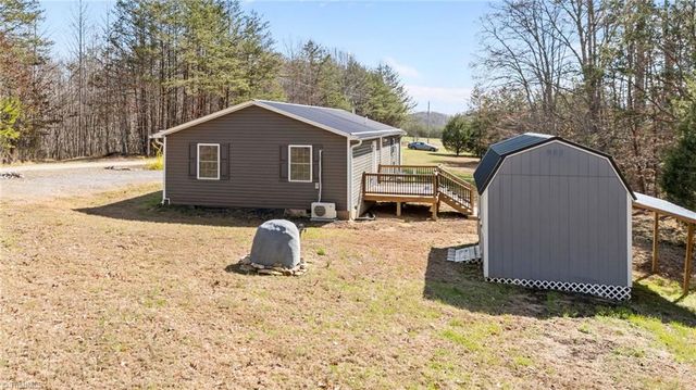 1202 Farm Road, Pilot Mountain, NC 27041