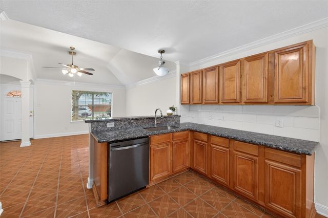 19138 Lakota Drive, Katy, TX 77449