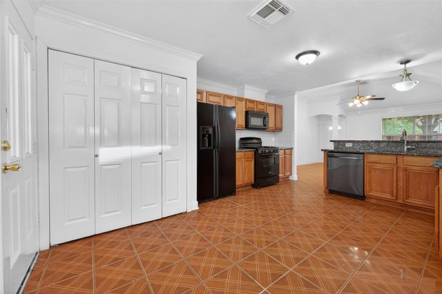 19138 Lakota Drive, Katy, TX 77449