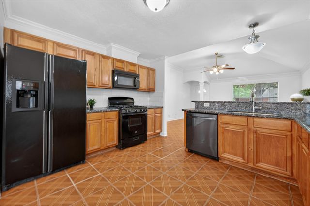 19138 Lakota Drive, Katy, TX 77449