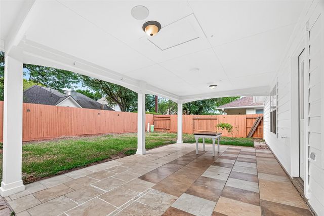 19138 Lakota Drive, Katy, TX 77449