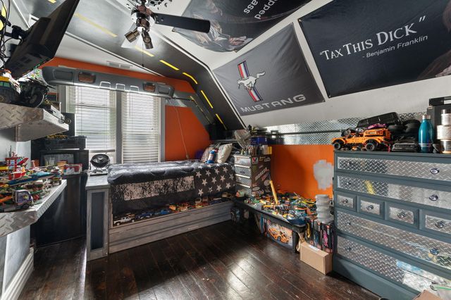 422 Jefferson Avenue, Chesterton, IN 46304