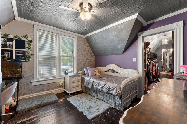 422 Jefferson Avenue, Chesterton, IN 46304