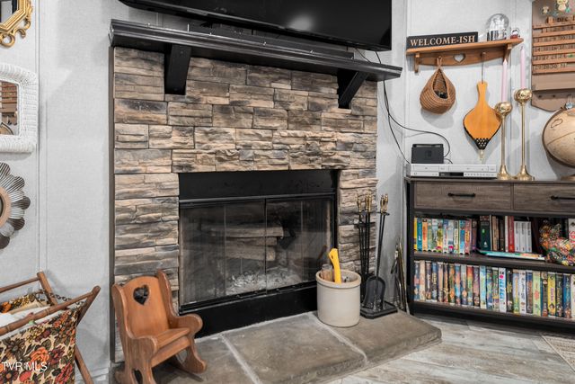 326 Grindstaff Road, Butler, TN 37640