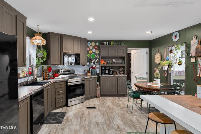 326 Grindstaff Road, Butler, TN 37640