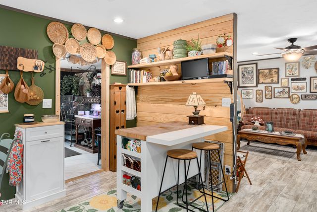 326 Grindstaff Road, Butler, TN 37640