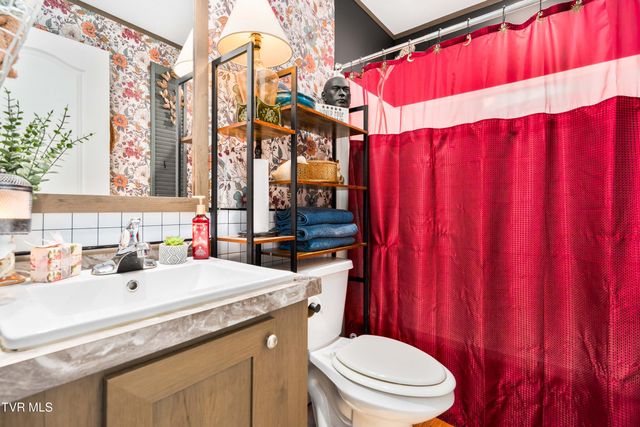 326 Grindstaff Road, Butler, TN 37640