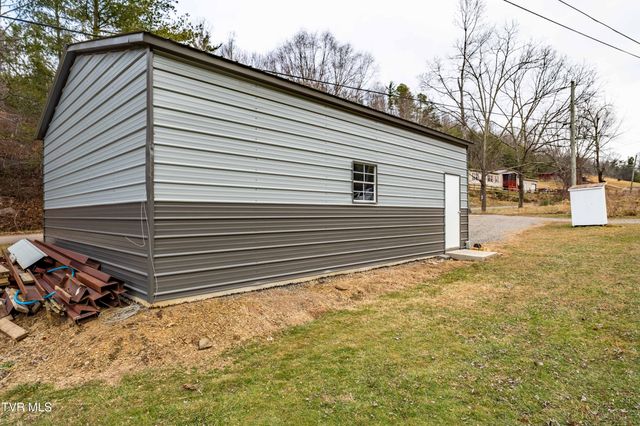 326 Grindstaff Road, Butler, TN 37640