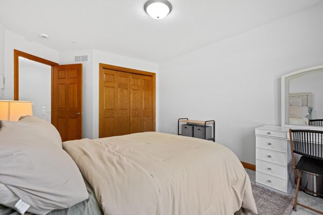 1653 Bear Meadow Lane SE, Rochester, MN 55904