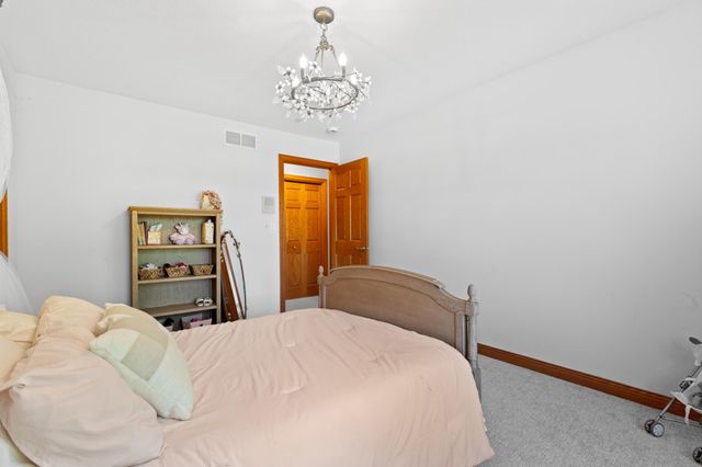 1653 Bear Meadow Lane SE, Rochester, MN 55904