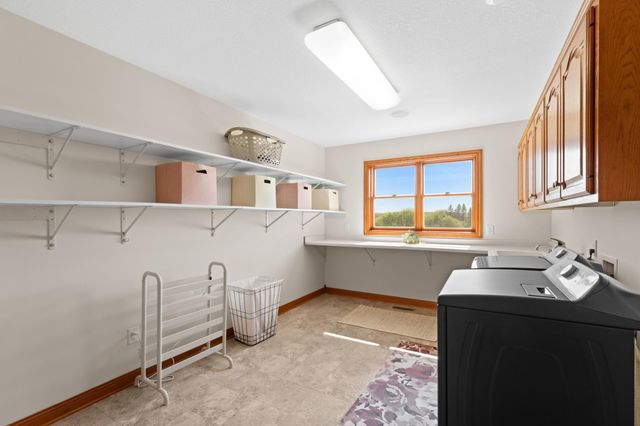 1653 Bear Meadow Lane SE, Rochester, MN 55904