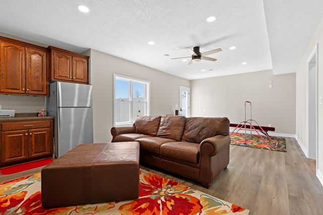 1653 Bear Meadow Lane SE, Rochester, MN 55904