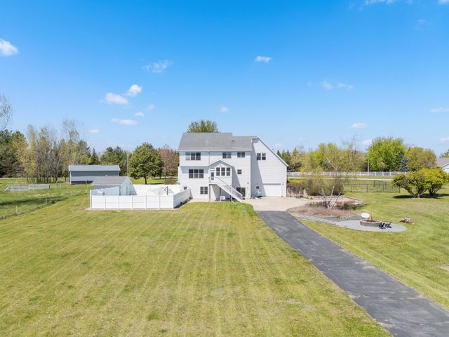 1653 Bear Meadow Lane SE, Rochester, MN 55904