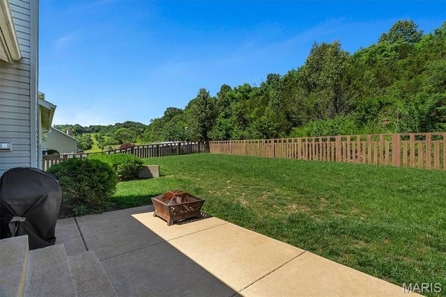 2253 Fairway, High Ridge, MO 63049