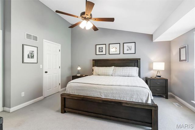 2253 Fairway, High Ridge, MO 63049