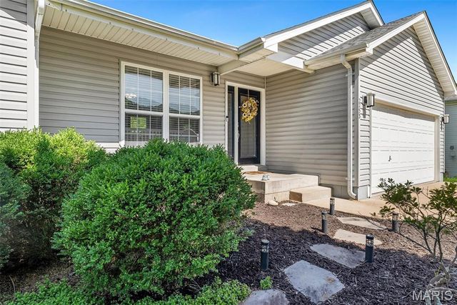 2253 Fairway, High Ridge, MO 63049