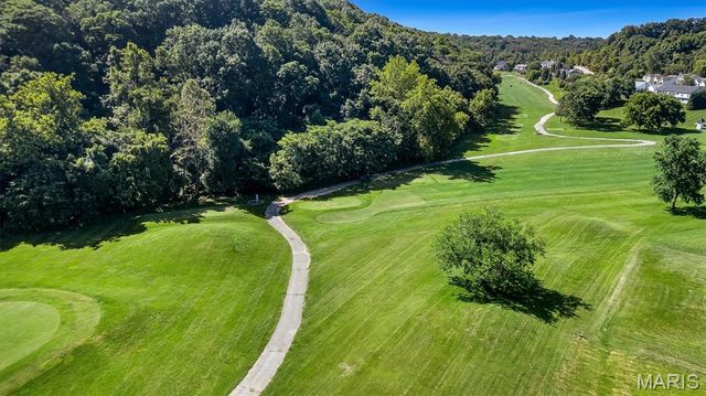 2253 Fairway, High Ridge, MO 63049