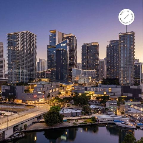 88 SW 7th St 1012, Miami, FL 33130