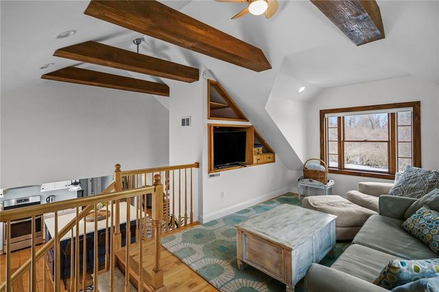 206 Reservoir Road, Middletown, RI 02842