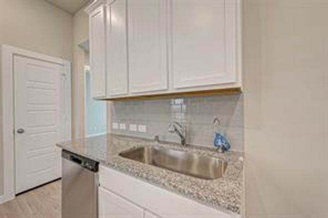 21630 Sandy Dune Drive, Cypress, TX 77433