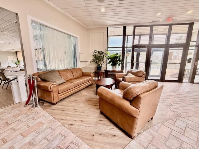 155 Golf Lane, Medford, NY 11763