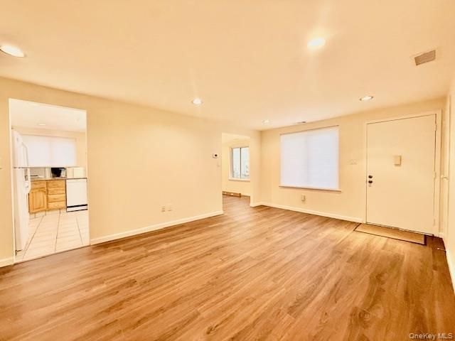 155 Golf Lane, Medford, NY 11763