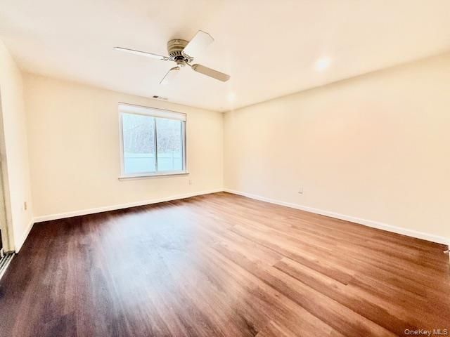 155 Golf Lane, Medford, NY 11763