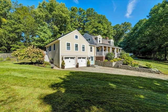 2 Clinton Ter, Kingston, MA 02364