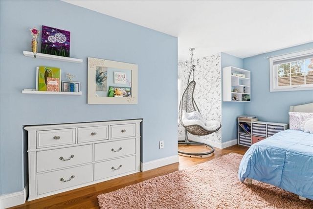 2 Clinton Ter, Kingston, MA 02364