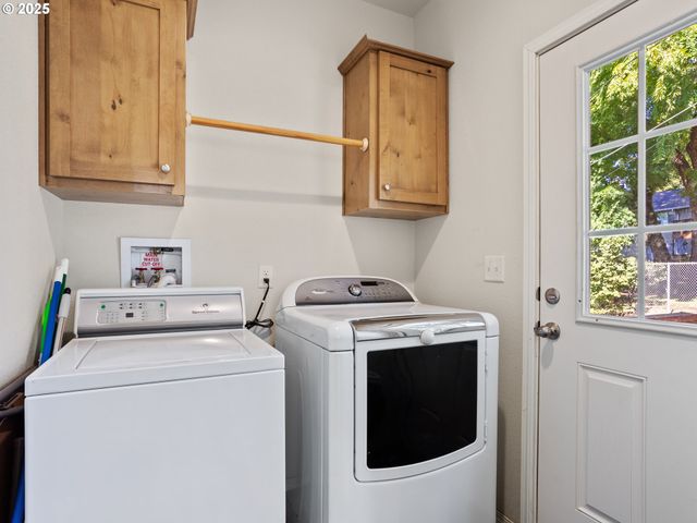 9700 Sw Tualatin Rd 12, Tualatin, OR 97062